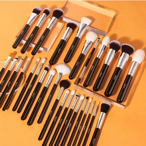BEILI 30PCS Professional Makeup Brush Set – Complete Face & Eye Collection for Flawless Application | Classic Black