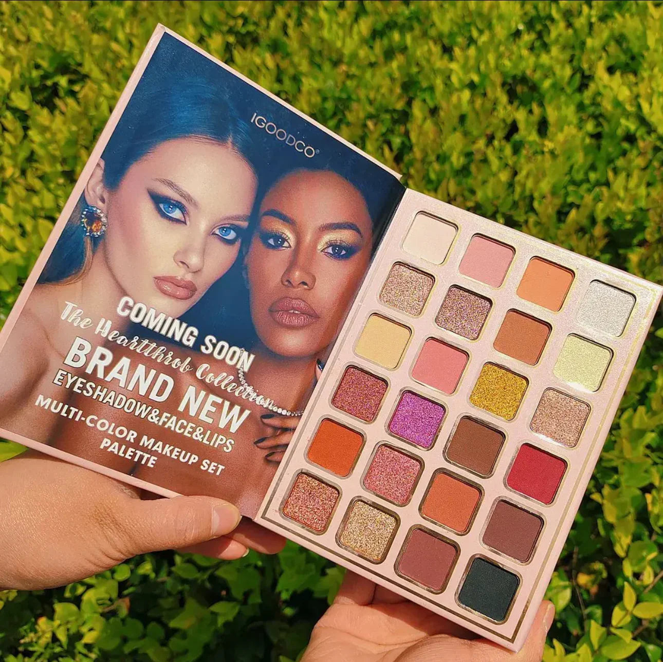 IGOODCO Fashion Eyeshadow & Face Makeup Palette – All-in-One Multi-Color Makeup Kit