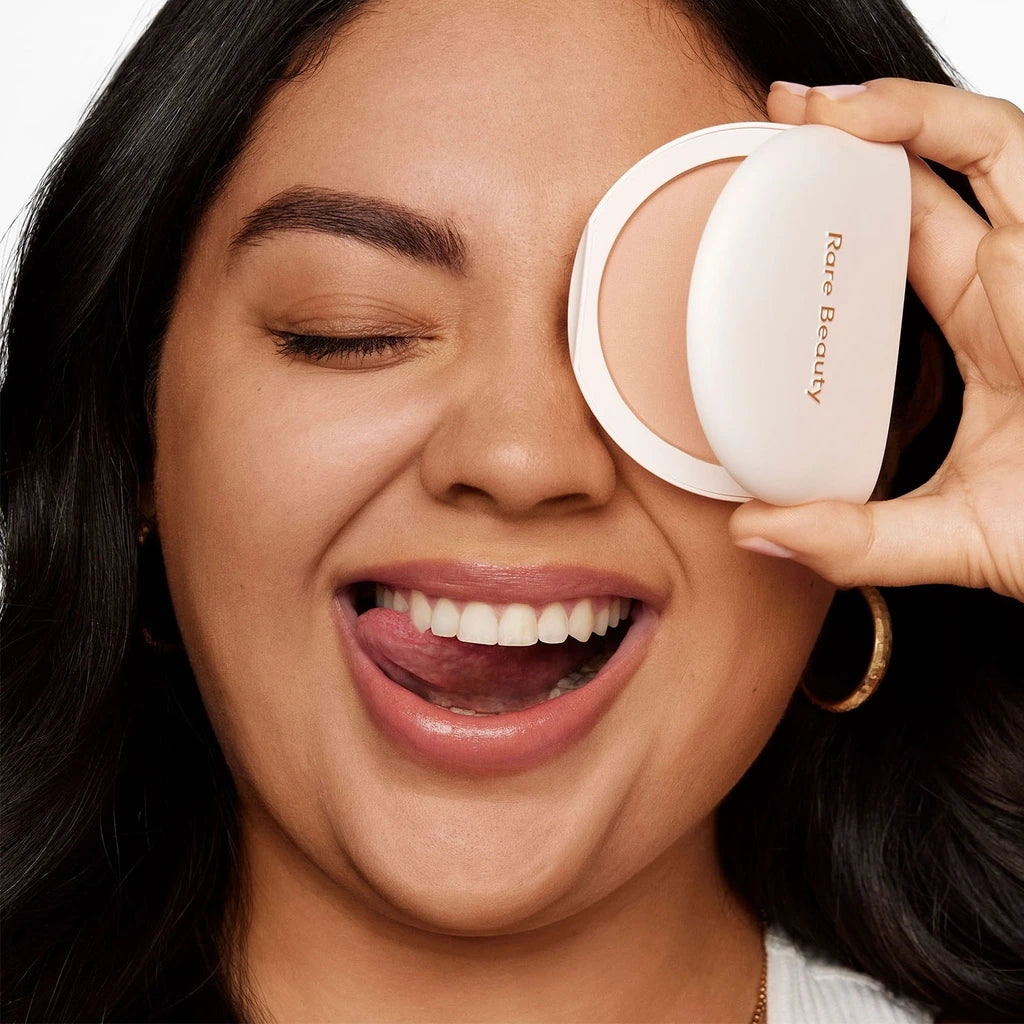 Rare Beauty Soft Radiance Setting Powder – Lightweight Blurring Face Powder